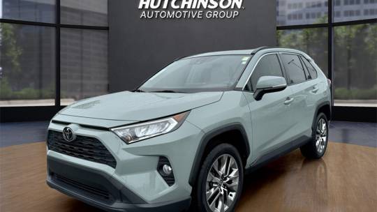 2020 Toyota RAV4 xle premium