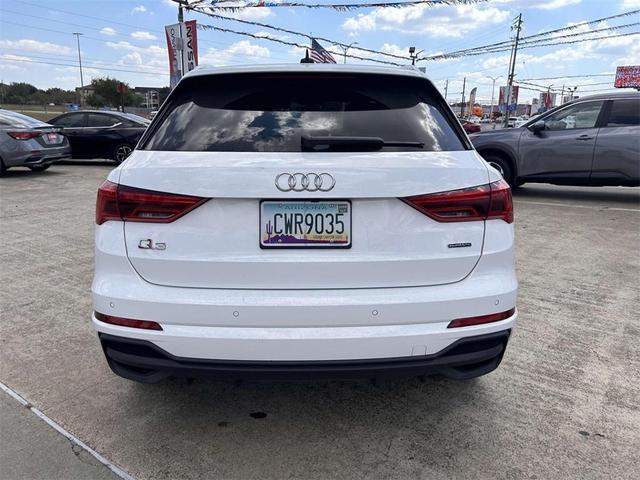 2023 audi q3 45 s line premium