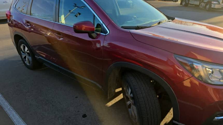 2019 subaru ascent premium 8-passenger