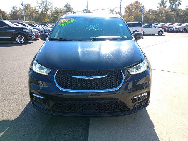 2022 chrysler pacifica touring l