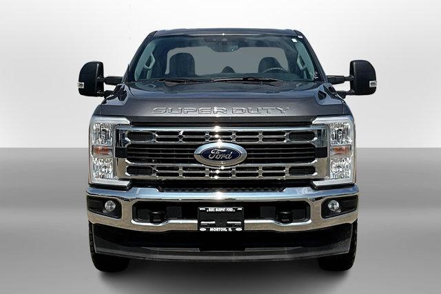 2023 ford f-250 xlt