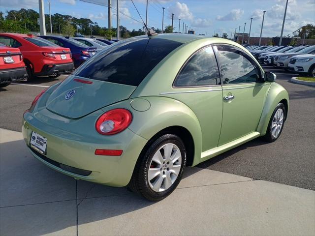 2009 volkswagen new beetle s
