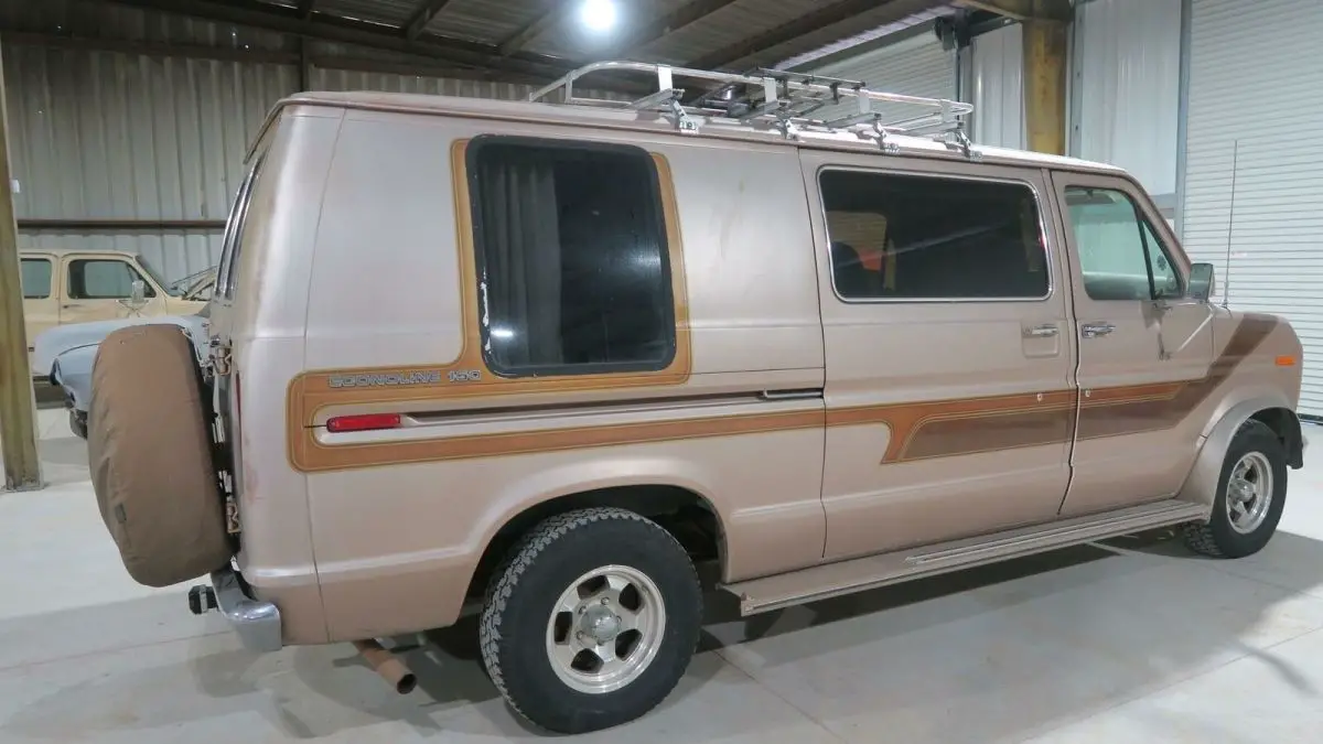 1981 ford e-series cargo van scroll down and click read more to view pics!