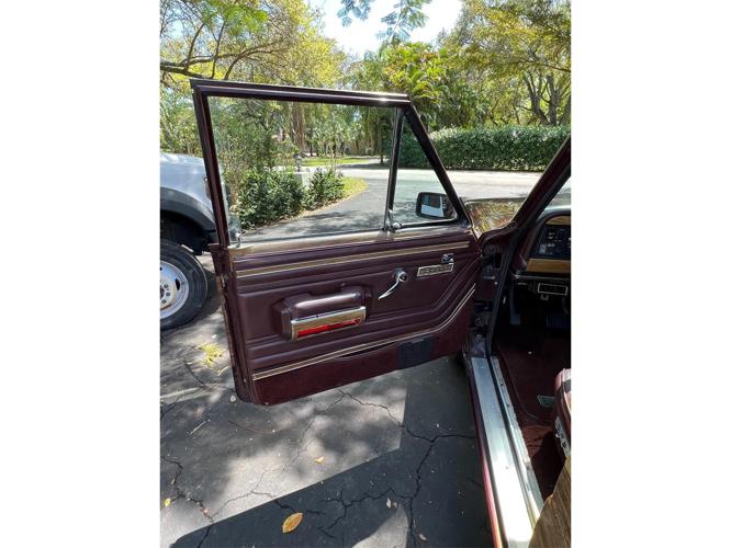 1988 jeep grand wagoneer in miami, florida