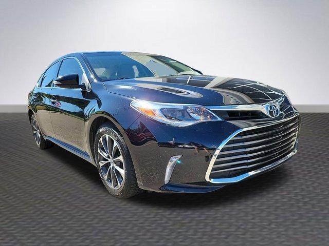 2016 toyota avalon xle