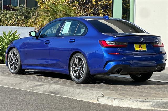2022 bmw 330 330i