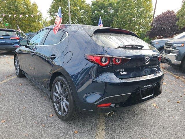 2022 mazda mazda3 fwd w/preferred package