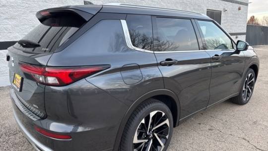 2024 Mitsubishi Outlander