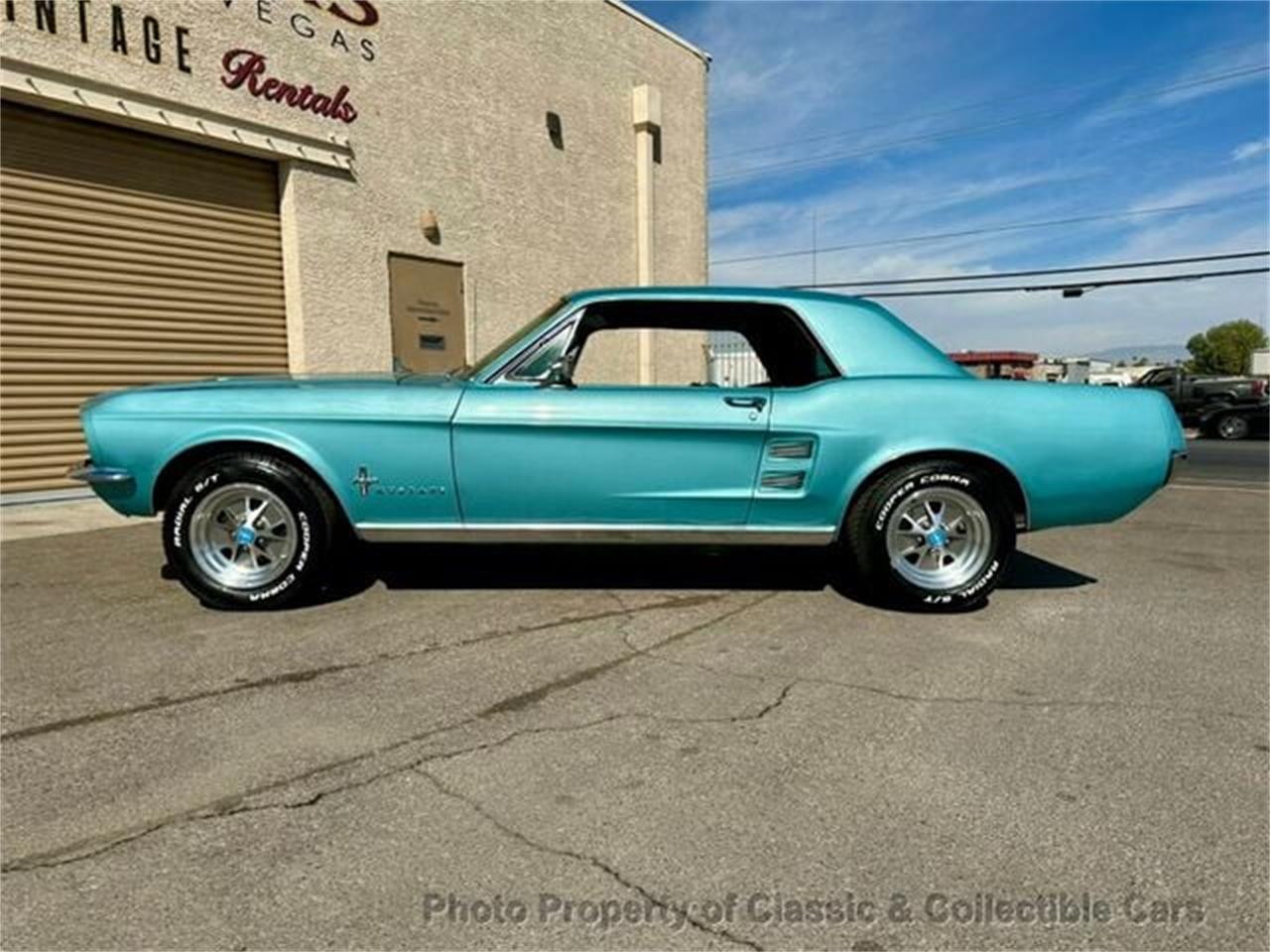 1967 ford mustang