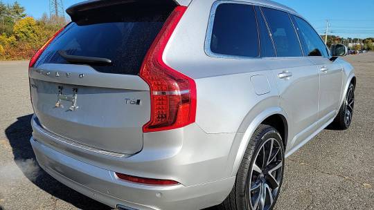 2021 Volvo XC90