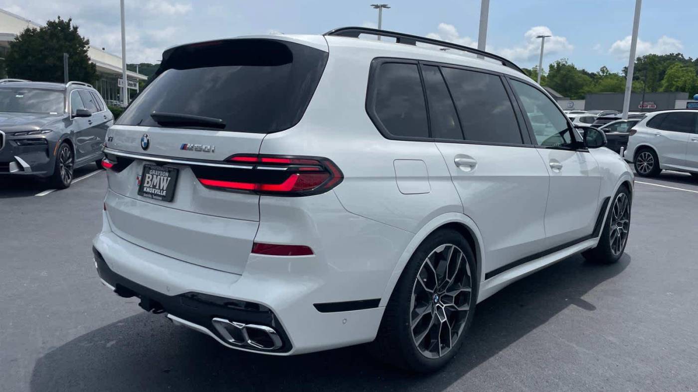 2025 bmw x7 m60i