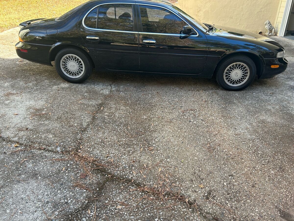 1993 infiniti j30 sedan black