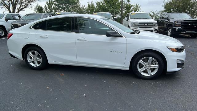 2022 chevrolet malibu 1ls