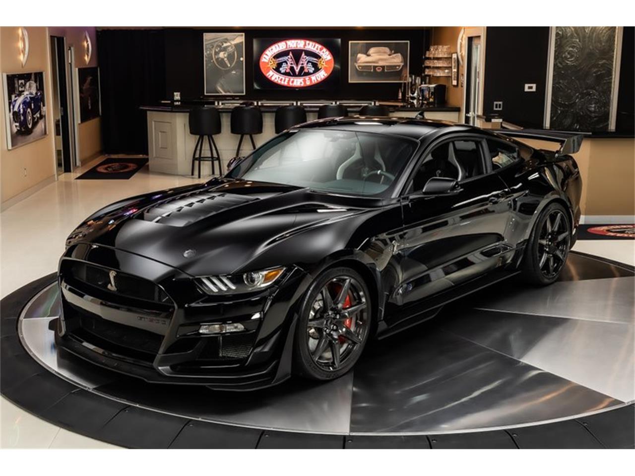 2021 ford mustang