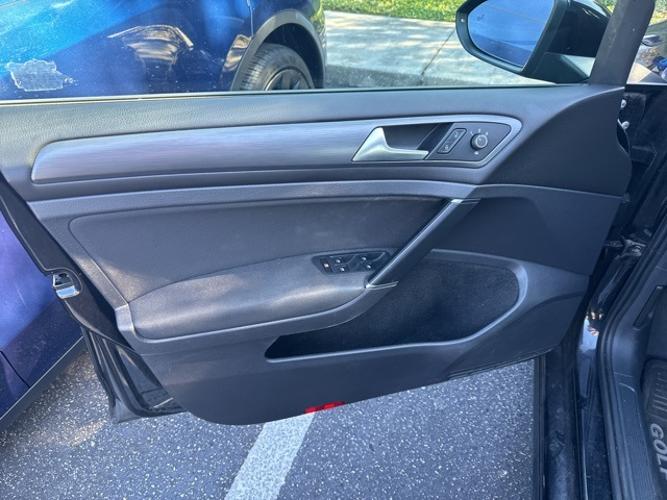 used 2019 volkswagen golf s