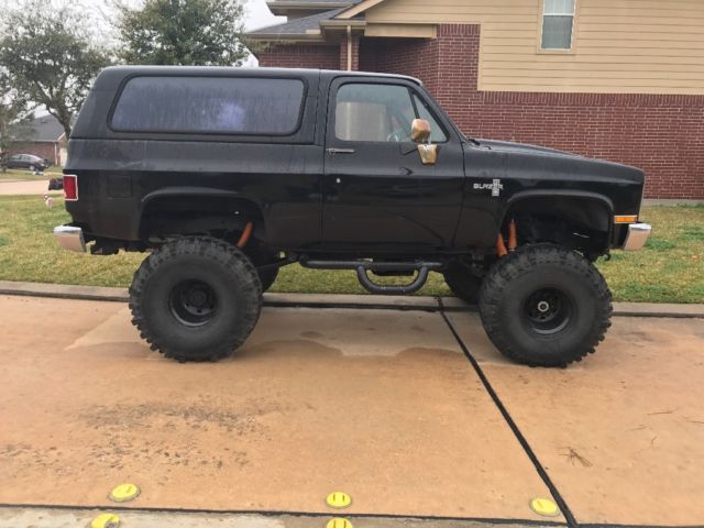 85' chevrolet k5 blazer c10 new paint 454 big block 10" lift nice wheels/tires's