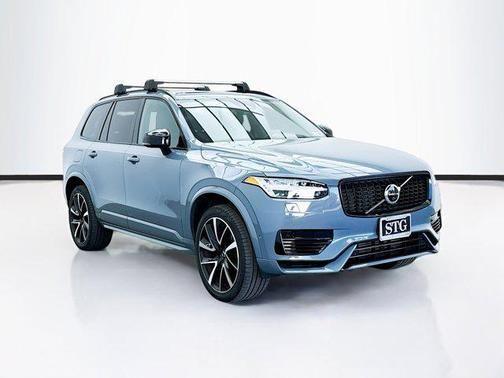 2023 volvo xc90 recharge plug-in hybrid