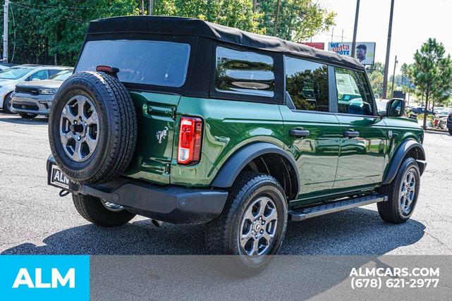 2022 ford bronco base