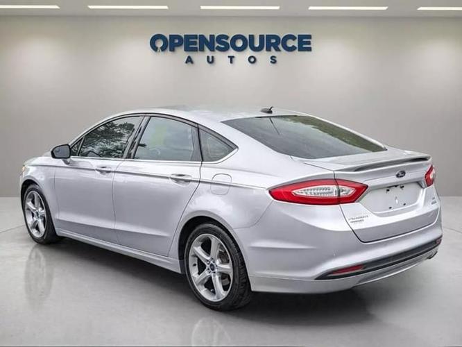 2015 ford fusion se 4dr front-wheel drive sedan in overland park, kansas