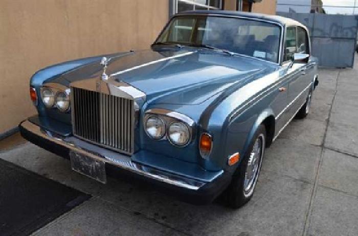 1978 blue rolls-royce silver wraith in astoria, ny