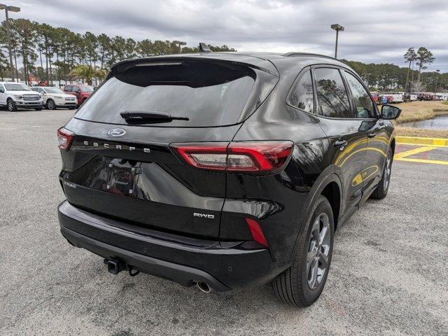 2023 ford escape st-line select