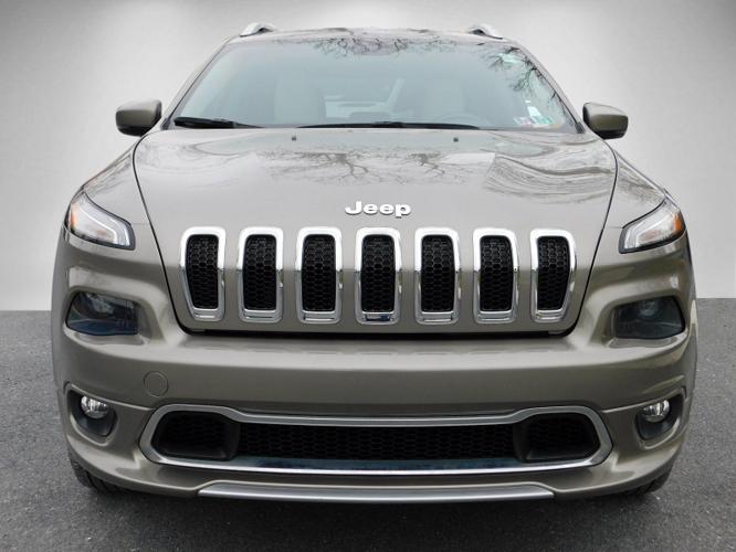 used 2016 jeep cherokee 4wd overland east petersburg, pa 17520 for sale in east petersburg, pennsylvania