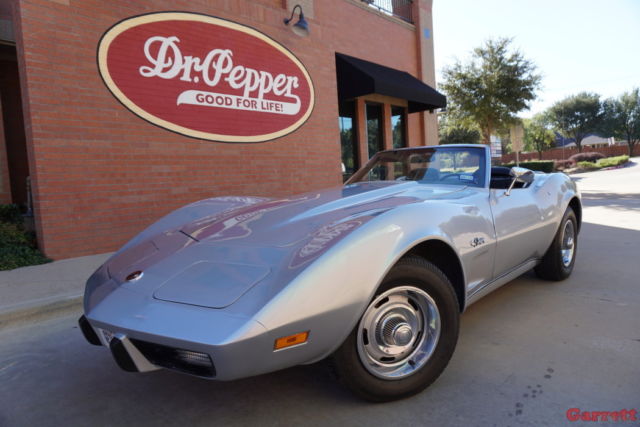 1975 chevrolet corvette convertible 350 4-speed matching # low mileage w hardtop