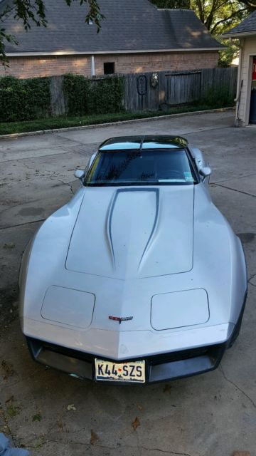 corvette 1981 350 4 barrel 4 speed no rust