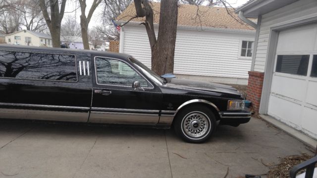 1994 lincoln town car executive stretch limousine 127,xxx miles