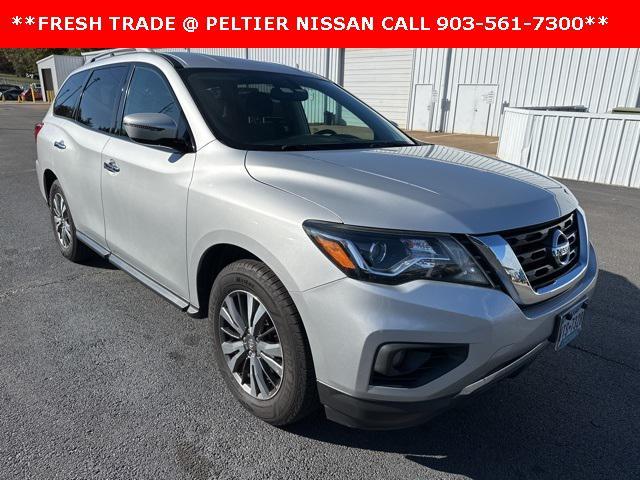 2019 nissan pathfinder sv