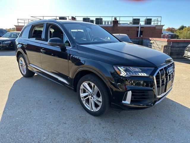 2023 audi q7 55 premium plus