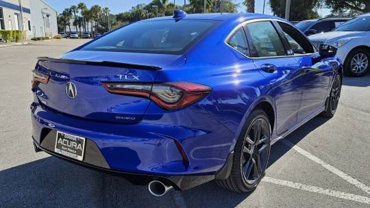 2025 Acura TLX