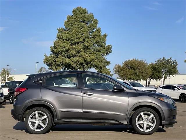 2018 honda hr-v lx