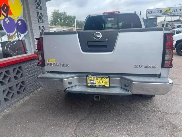 2012 nissan frontier sv