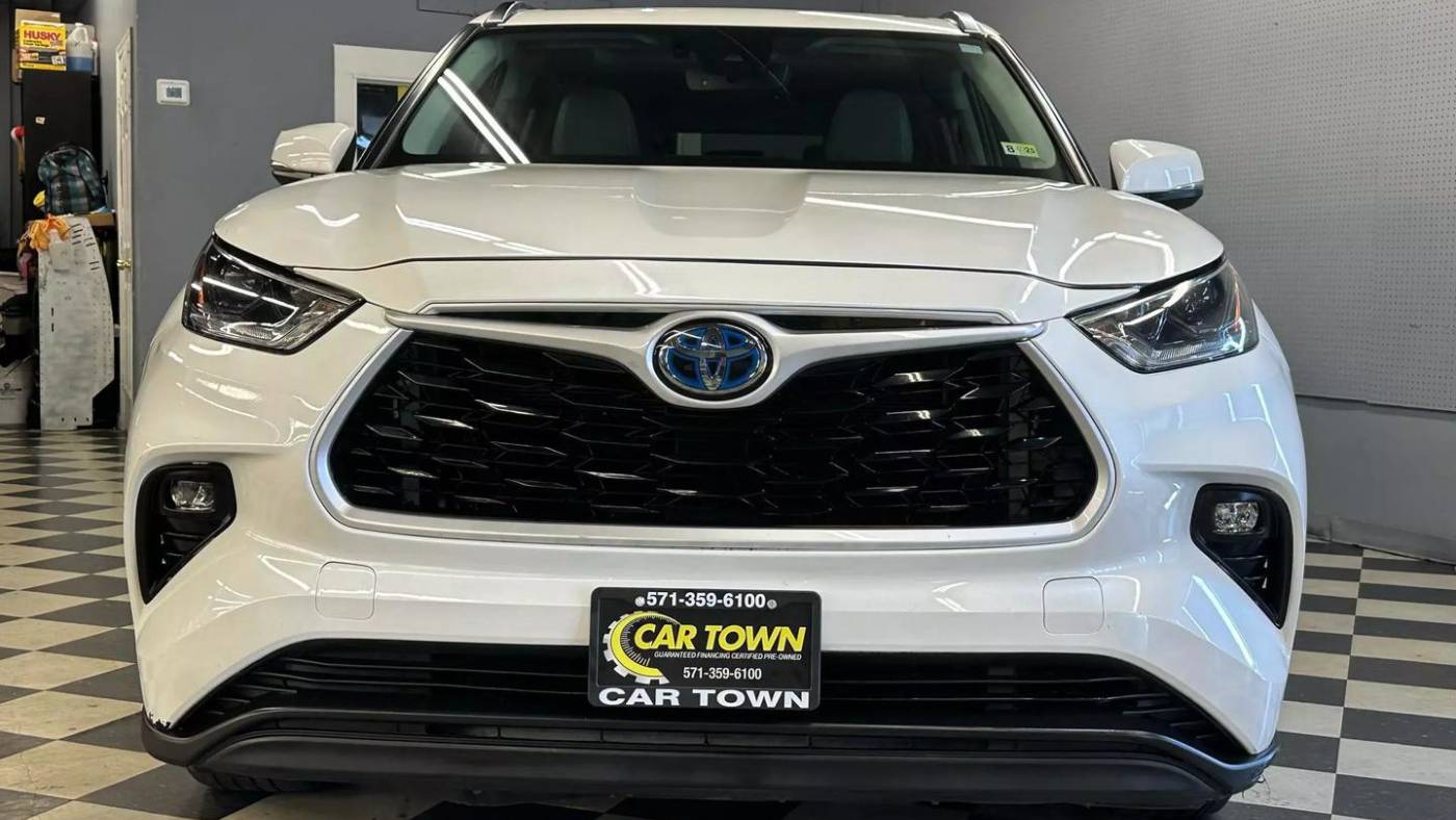 2021 toyota highlander hybrid xle