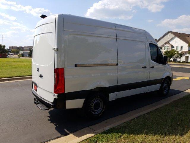 2021 mercedes-benz sprinter 2500 standard roof v6