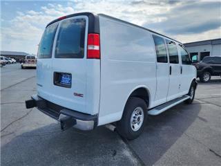 2022 GMC Savana 2500