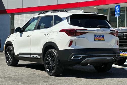 2022 kia seltos