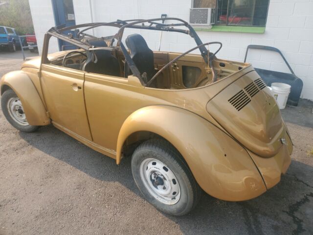 1971 volkswagon super beetle convertable project car roler no reserve no engine