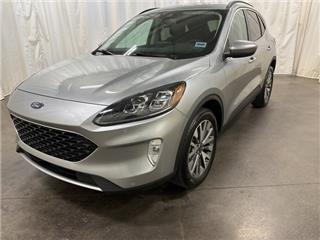 2022 Ford Escape titanium