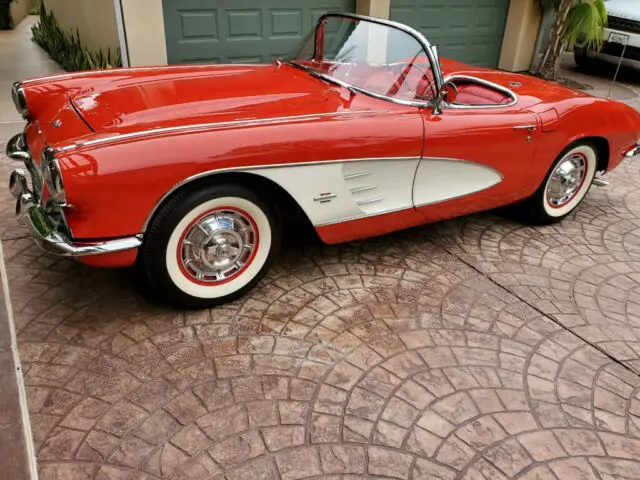 1961 chevrolet corvette rare restored signet red white coves quality in+out