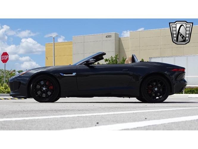 2014 jaguar f-type in o'fallon, illinois