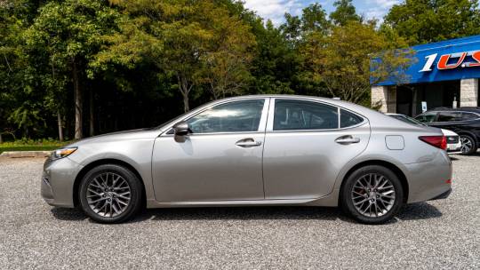 2018 Lexus ES