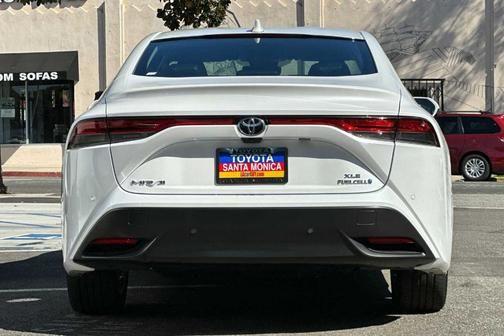 2023 toyota mirai
