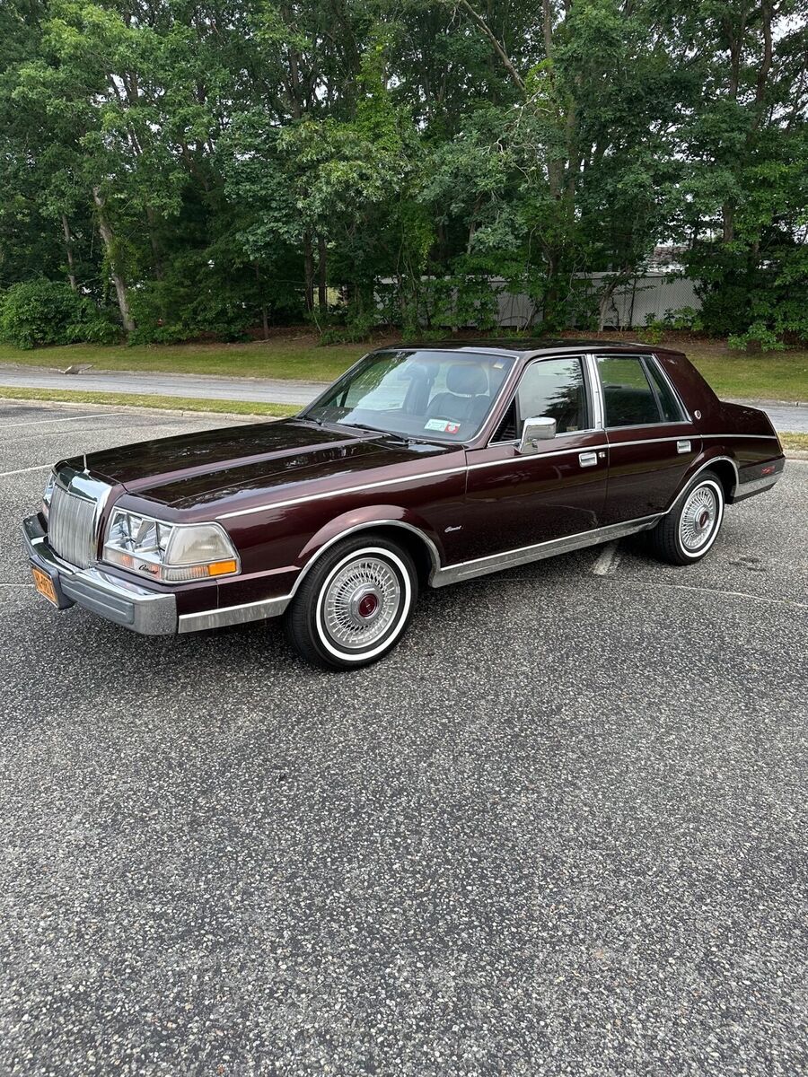 1987 lincoln continental sedan red rwd automatic low mileage beautiful condition