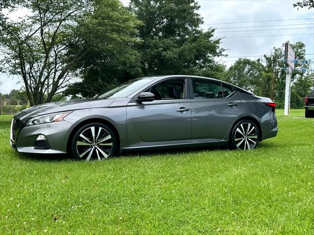 2021 nissan altima 2.5 sr sedan