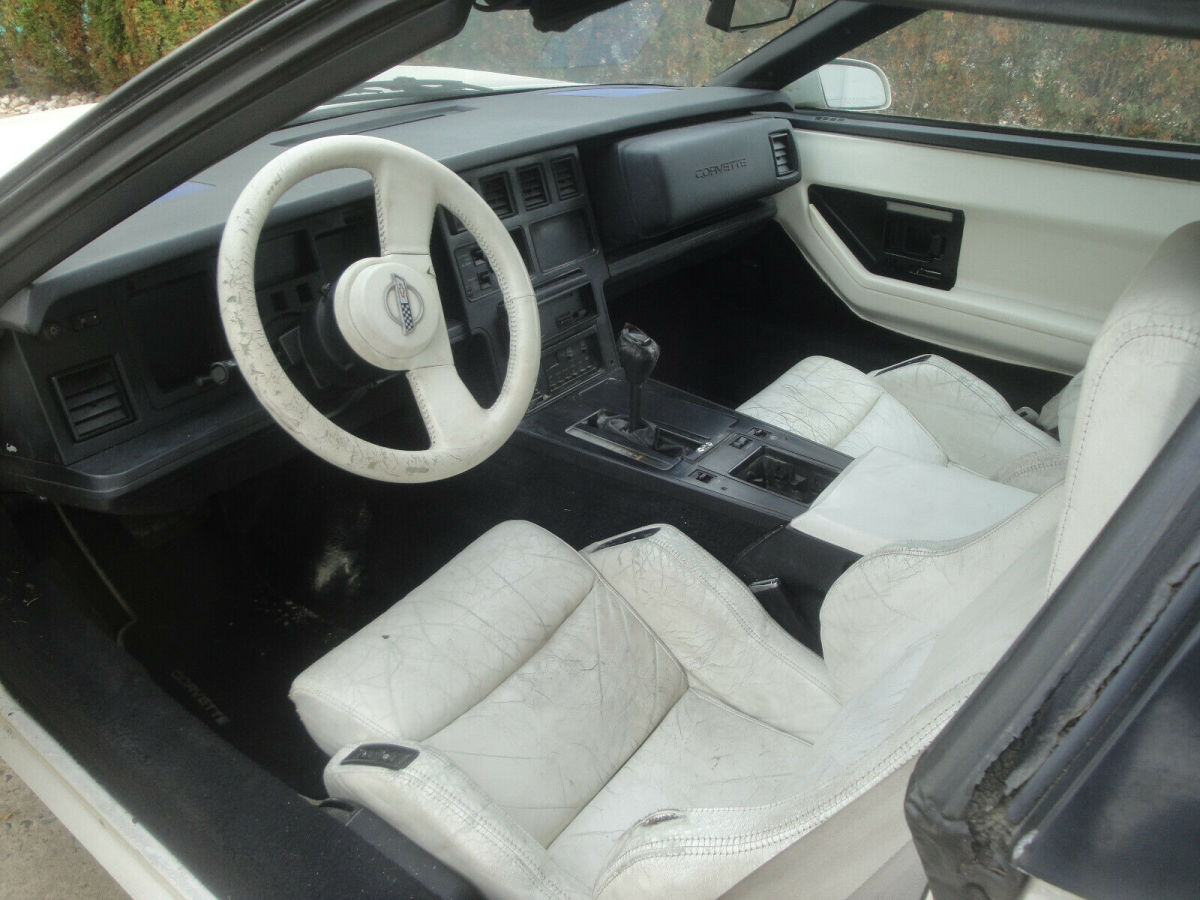 1988 chevrolet corvette 35th anniversary