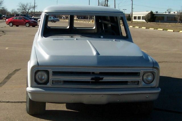 chevrolet : c-10 panel truck