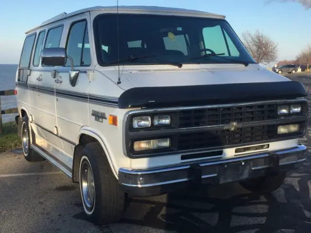 1994 chevy van g20 " phoenix conversion " 4.3 v6 well equipped must see!!!