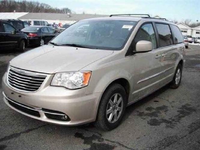 2012 chrysler town & country touring minivan 4d in huntington, ny